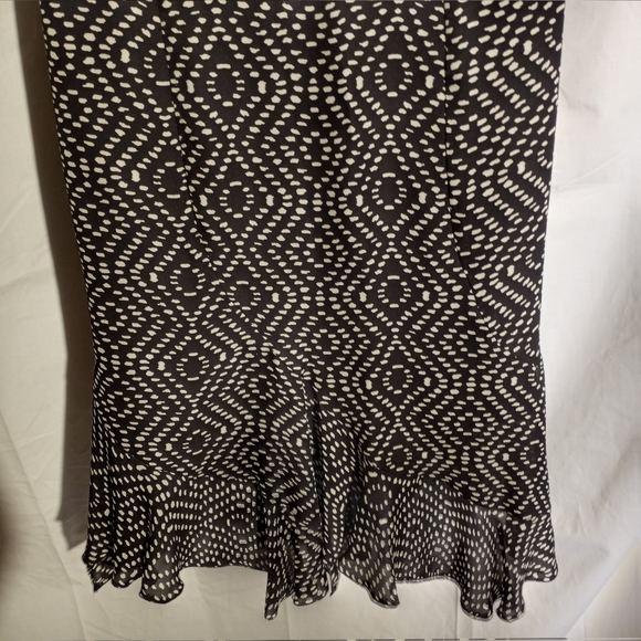 L'AGENCE for BARNEY'S NY - B&W Silk Zigzag Skirt - Picture 4 of 6